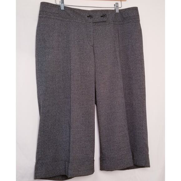 NWT's - Lane Bryant Houndstooth Gaucho's Pants  Wide Leg Black White Size 20 - Picture 1 of 12